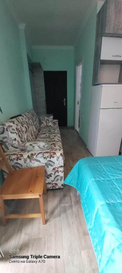Студия Радуга У Моря Колхида Batumi Esterno foto