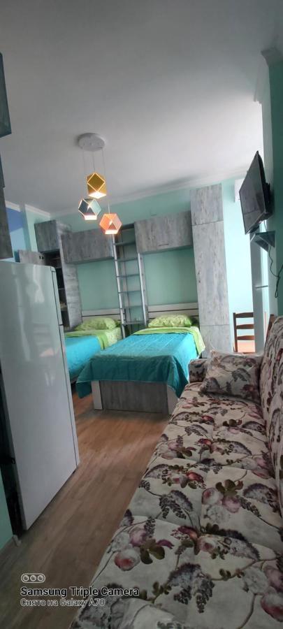 Студия Радуга У Моря Колхида Batumi Esterno foto